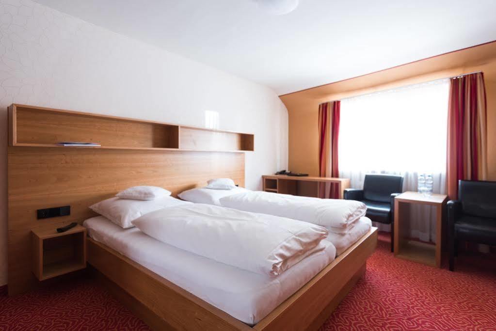 Buergerbraeu Hotel Uberlingen Buitenkant foto